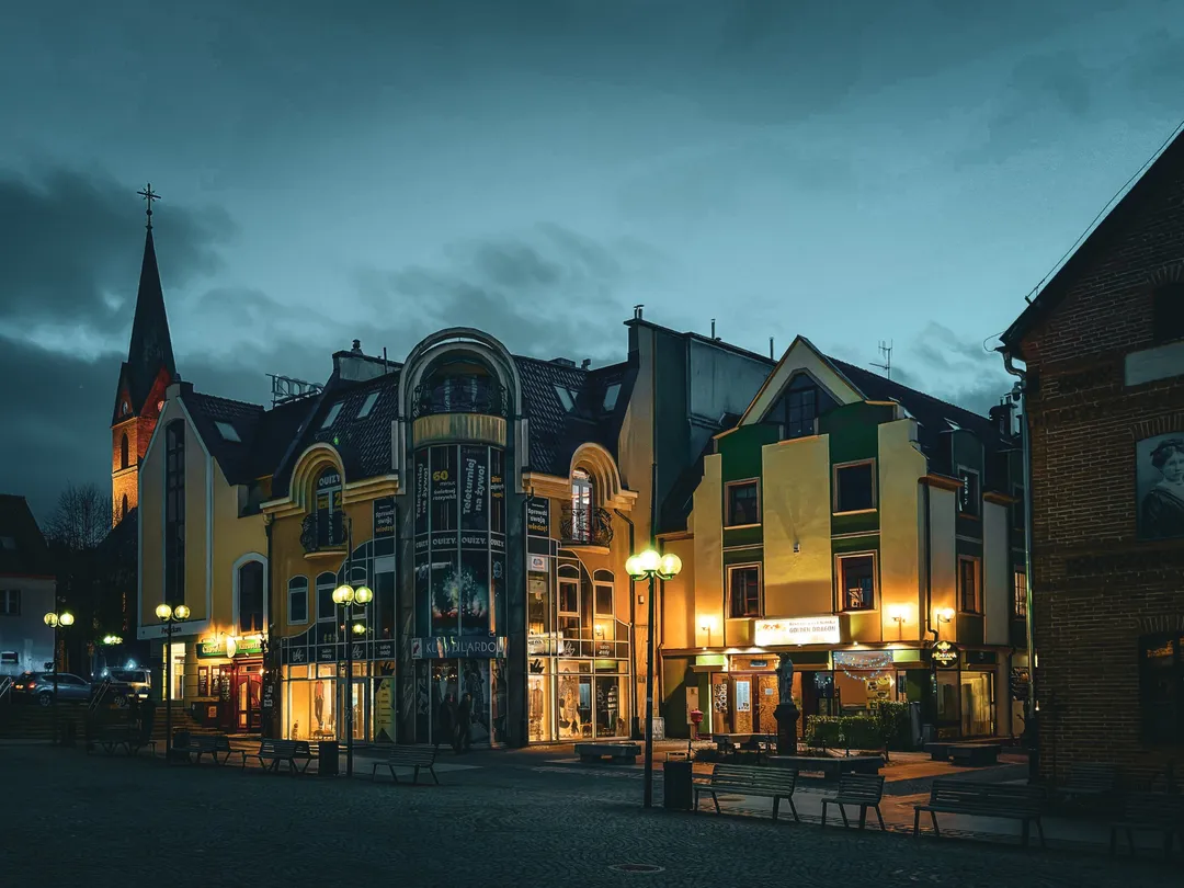Stare miasto. Photograph by Marian Kozaczewski.