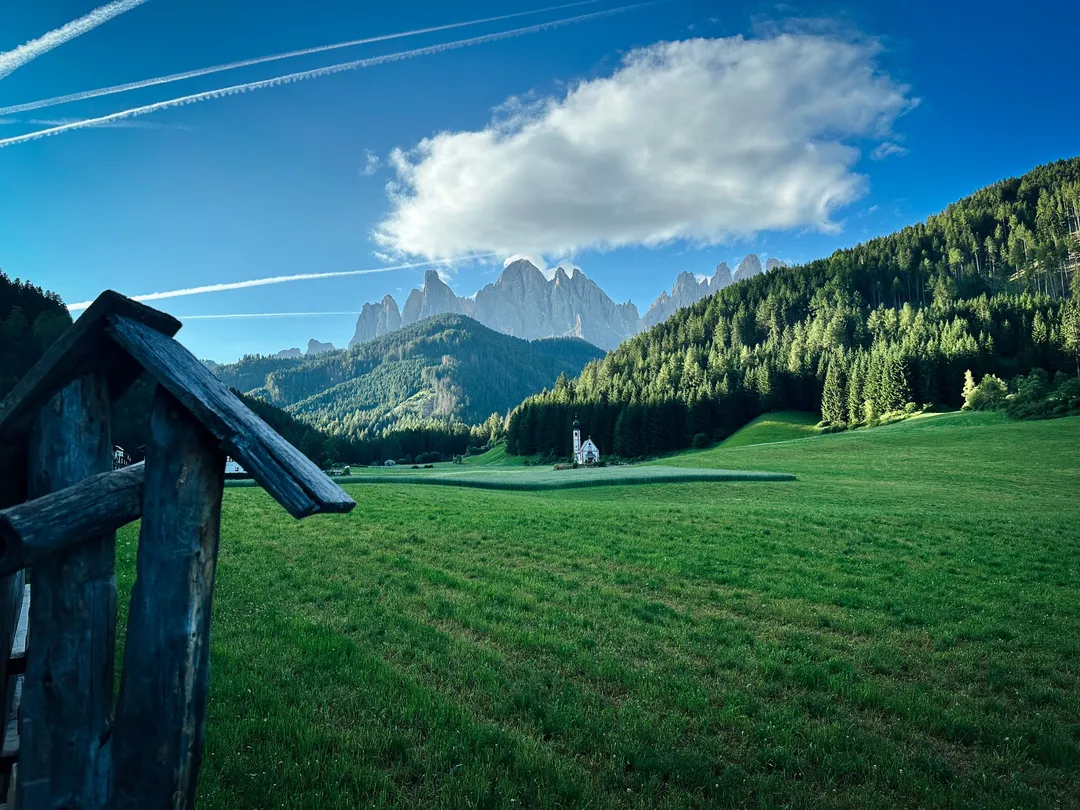 Santa Maddalena, Italy. Photograph by Marian Kozaczewski.