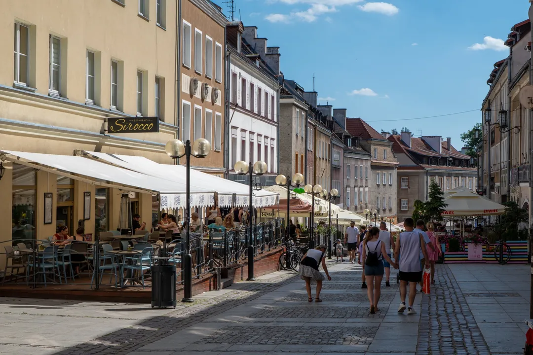 Old Town. Photograph by Marian Kozaczewski.