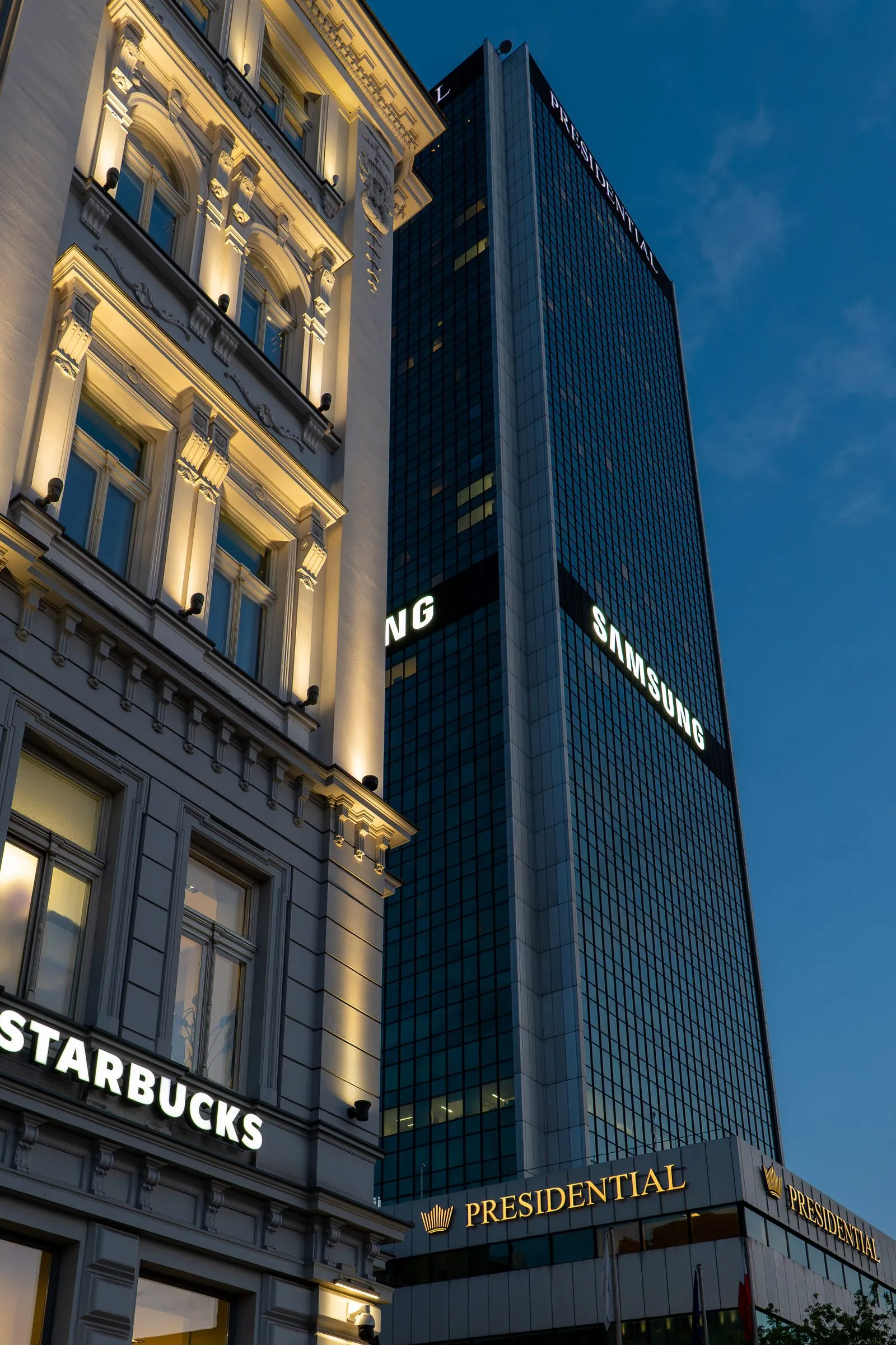 Warsaw, Poland. Photograph by Marian Kozaczewski.